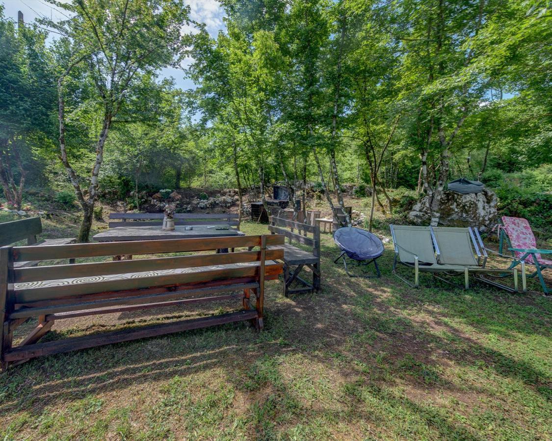Holiday Home Pavle Rijeka Crnojevića Εξωτερικό φωτογραφία
