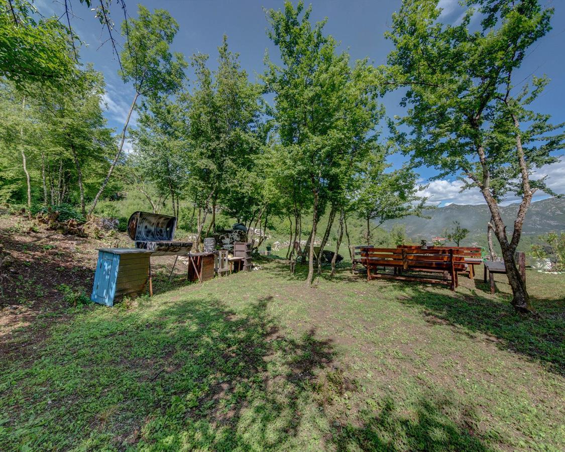 Holiday Home Pavle Rijeka Crnojevića Εξωτερικό φωτογραφία