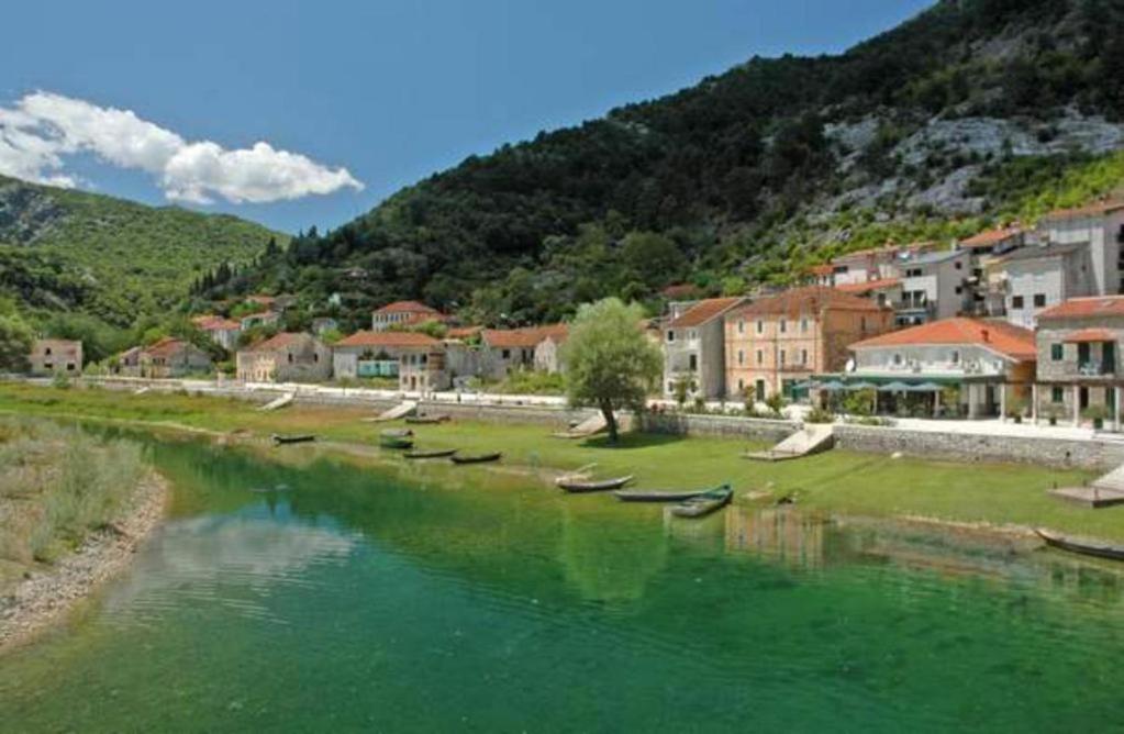 Holiday Home Pavle Rijeka Crnojevića Εξωτερικό φωτογραφία
